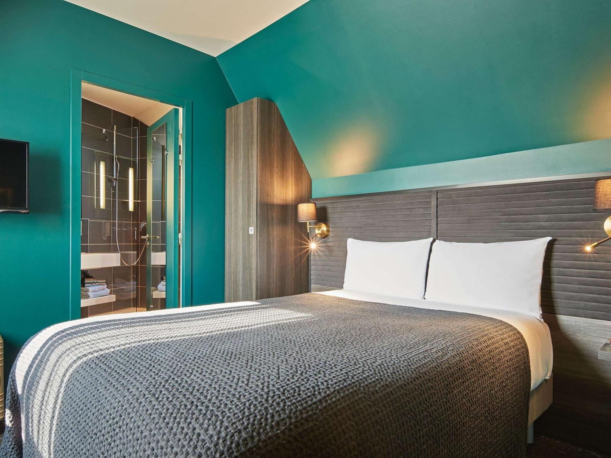 Mercure Paris Tour Eiffel Pont Mirabeau Exterior photo