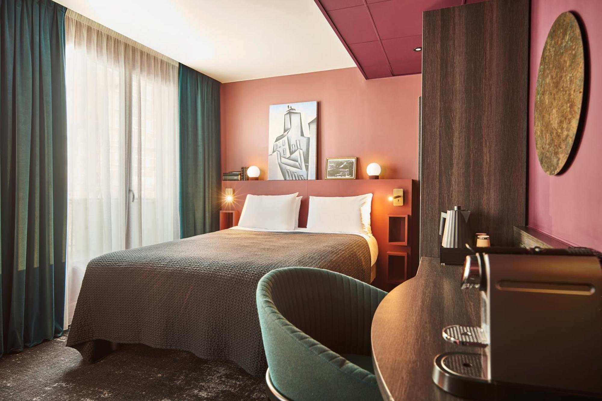 Mercure Paris Tour Eiffel Pont Mirabeau Exterior photo