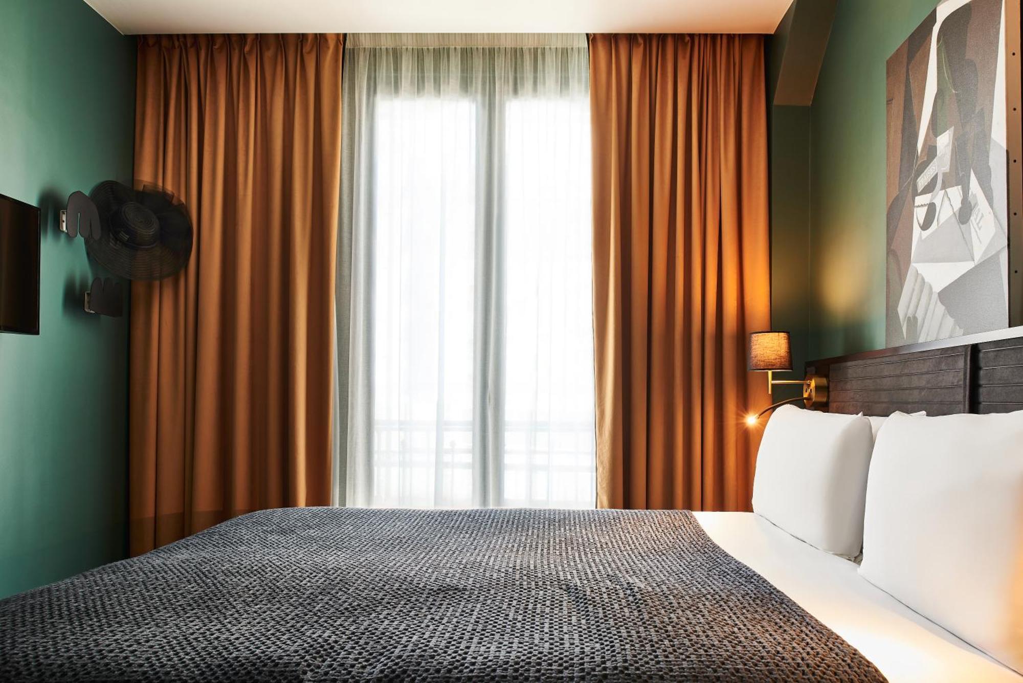 Mercure Paris Tour Eiffel Pont Mirabeau Exterior photo
